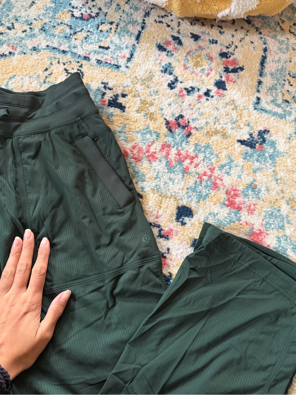 lululemon athletica dance studio Pants - Picture 3 of 5